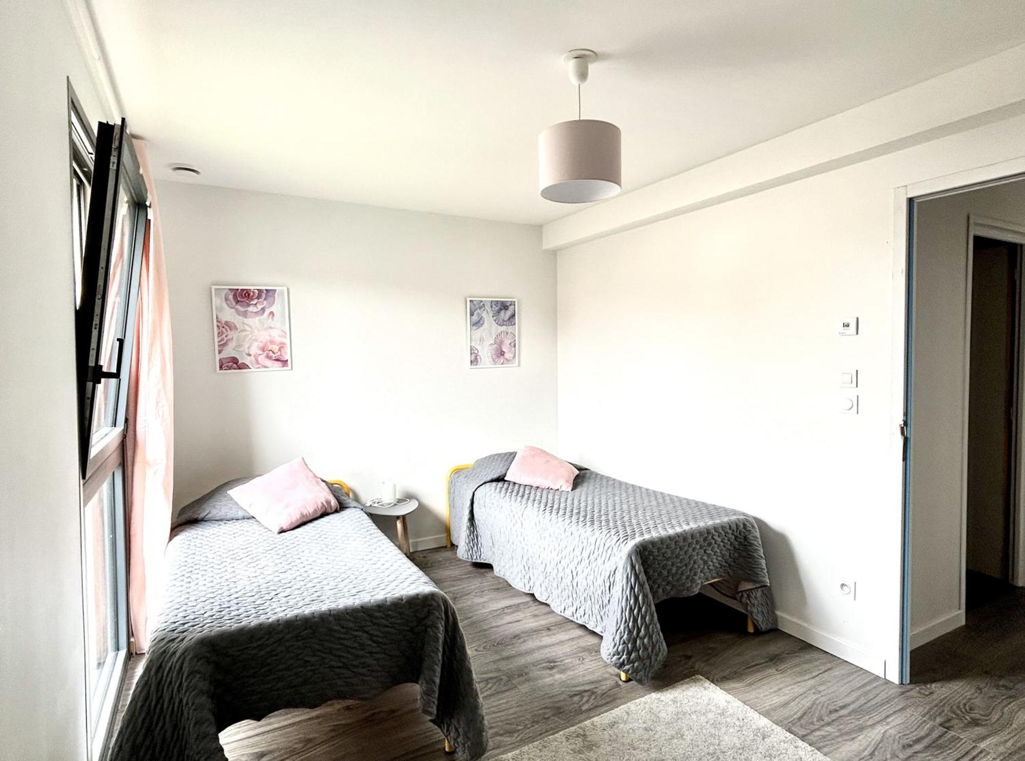 Du Vignoble A L'Atlantique - Residence Montifault Gites Du 2 Au 3 Pieces Le Pallet Dış mekan fotoğraf