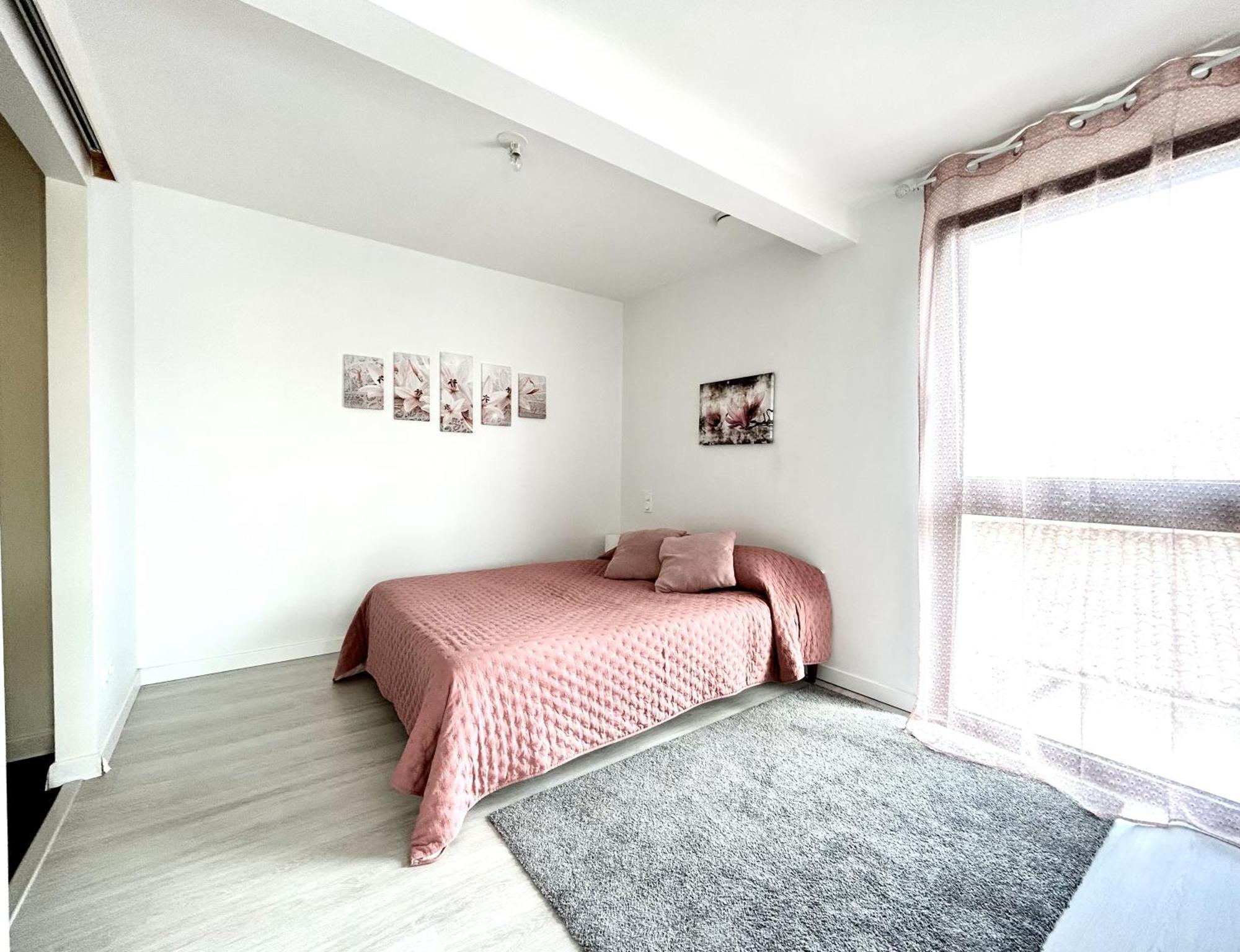 Du Vignoble A L'Atlantique - Residence Montifault Gites Du 2 Au 3 Pieces Le Pallet Dış mekan fotoğraf
